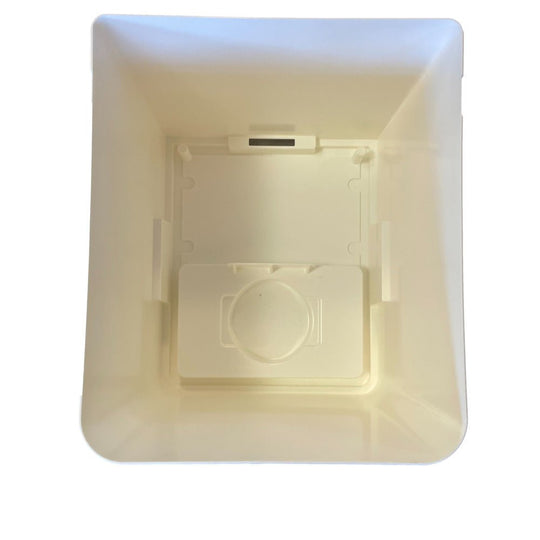 Interior Evo M without urine canister or without solids container