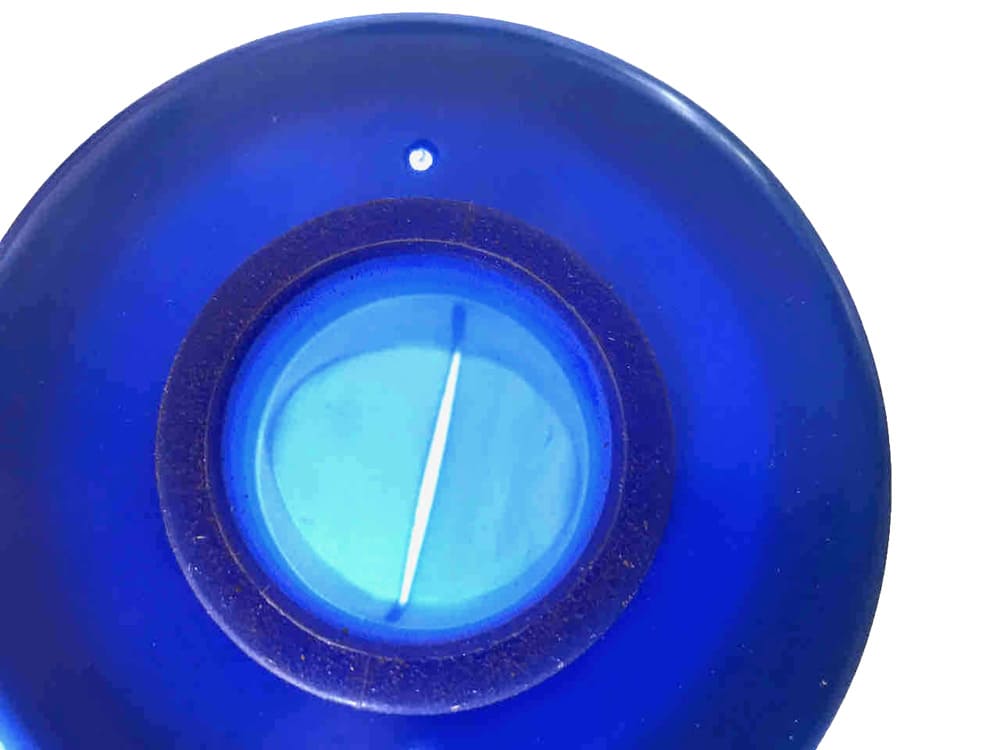 Lid with membrane closure top view